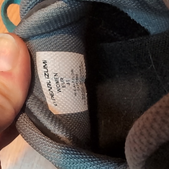 Pearl Izumi Women's Mountain Bike shoes - Picture 3 of 3